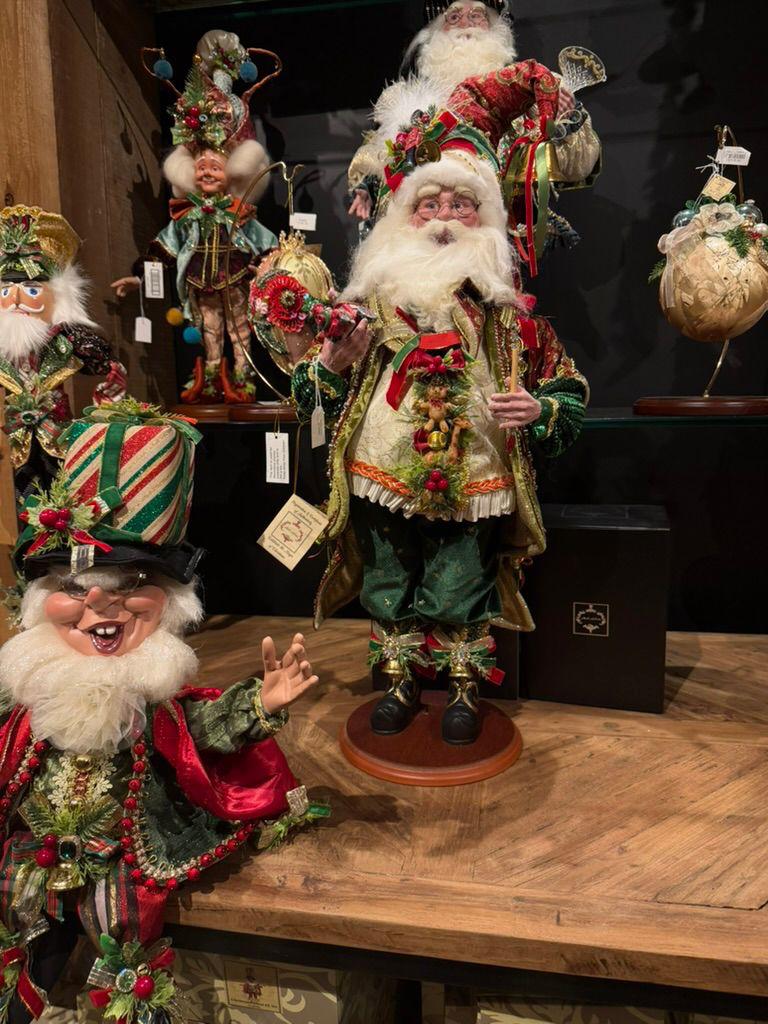 DO-Wolf — House of Flowers & Christmas Magic — photo
